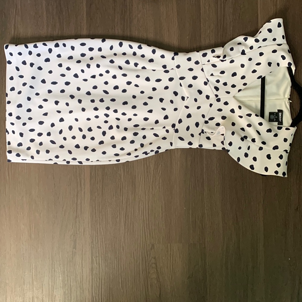 DKNY CUTE BRUNCH DRESSES